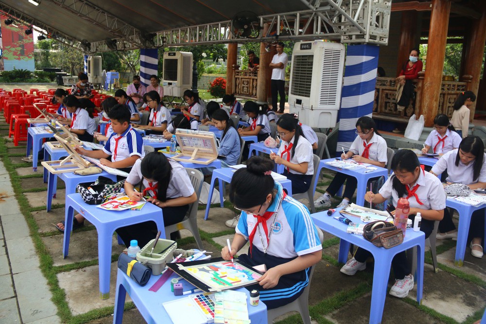 Lễ giỗ Lễ Thành Hầu Nguyễn Hữu Cảnh được công nhận là Di sản văn hóa phi vật thể quốc gia - Ảnh 4.
