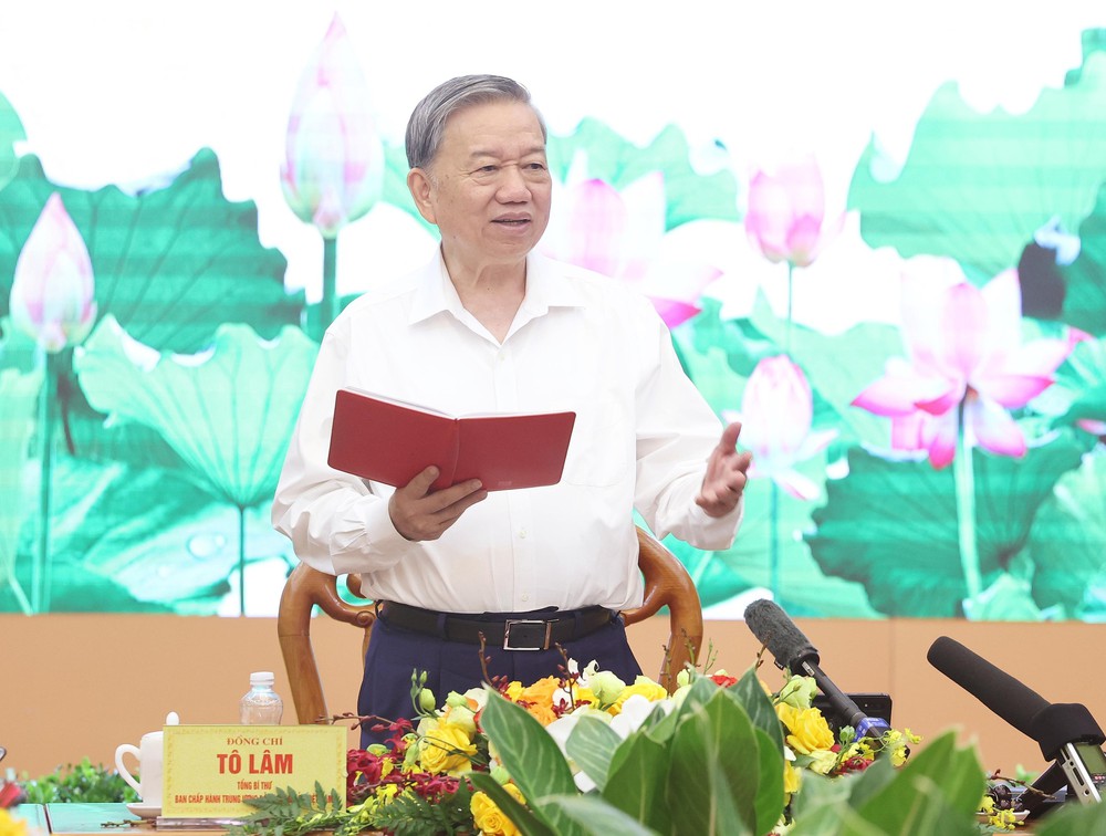 Tổng Bí thư Tô Lâm làm việc với Ban Tuyên giáo và Dân vận Trung ương - Ảnh 1.