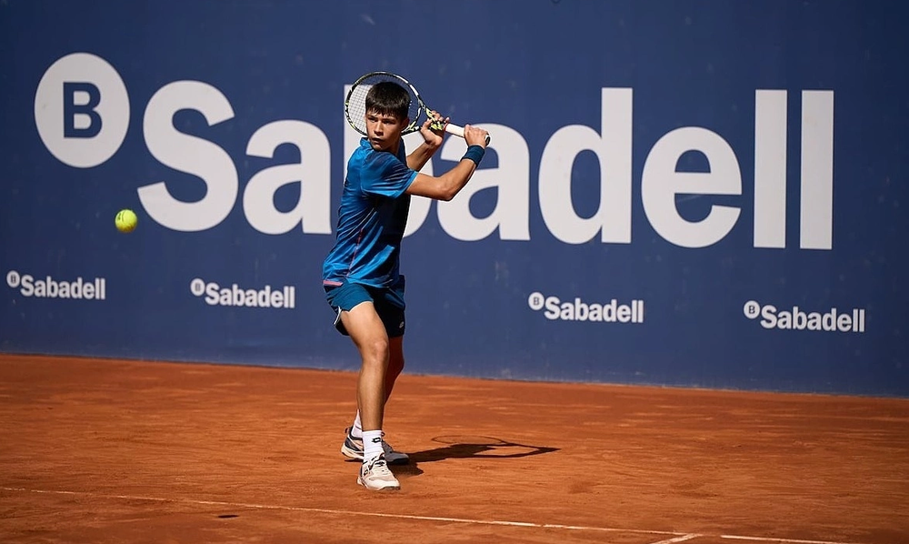 Em trai Carlos Alcaraz, Jaime Alcaraz, đăng quang giải U14 Murcia sau chiến thắng 7-6, 1-6, 6-3 trước Alvaro Marin trong trận chung kết