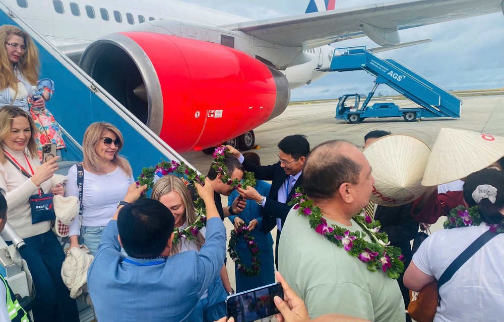 Nhu cầu thăm Việt Nam của du khách Nga tăng mạnh trong mùa Hè - Ảnh 1. Nhu cầu thăm Việt Nam của du khách Nga tăng mạnh trong mùa Hè - Ảnh 1.