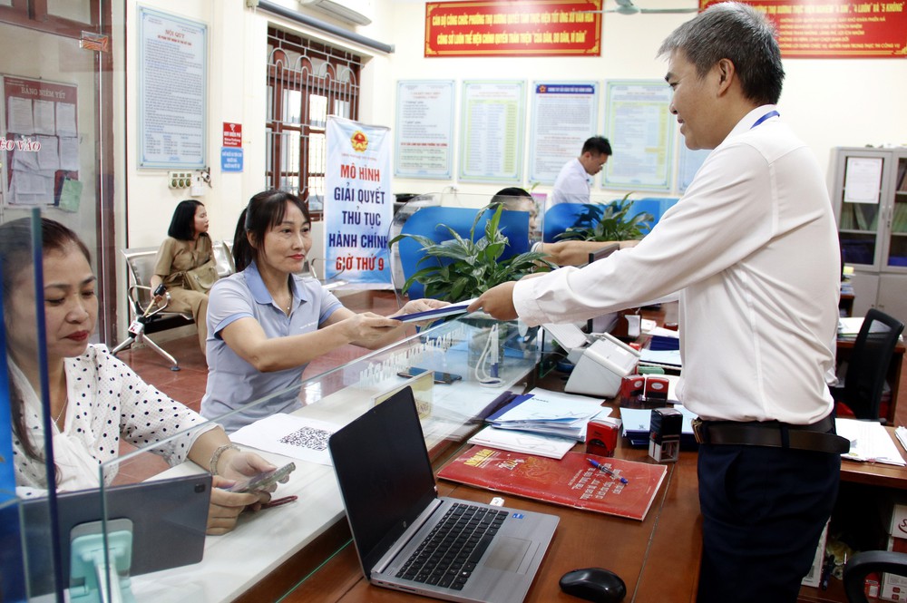 Phân định thẩm quyền của chính quyền địa phương 2 cấp trong một số lĩnh vực - Ảnh 4.