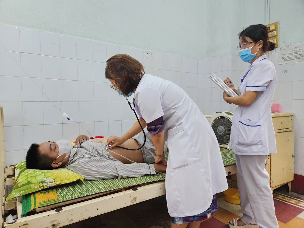 Sốt xuất huyết tăng nhanh, tăng cường bảo vệ nhóm nguy cơ mắc cao - Ảnh 1.