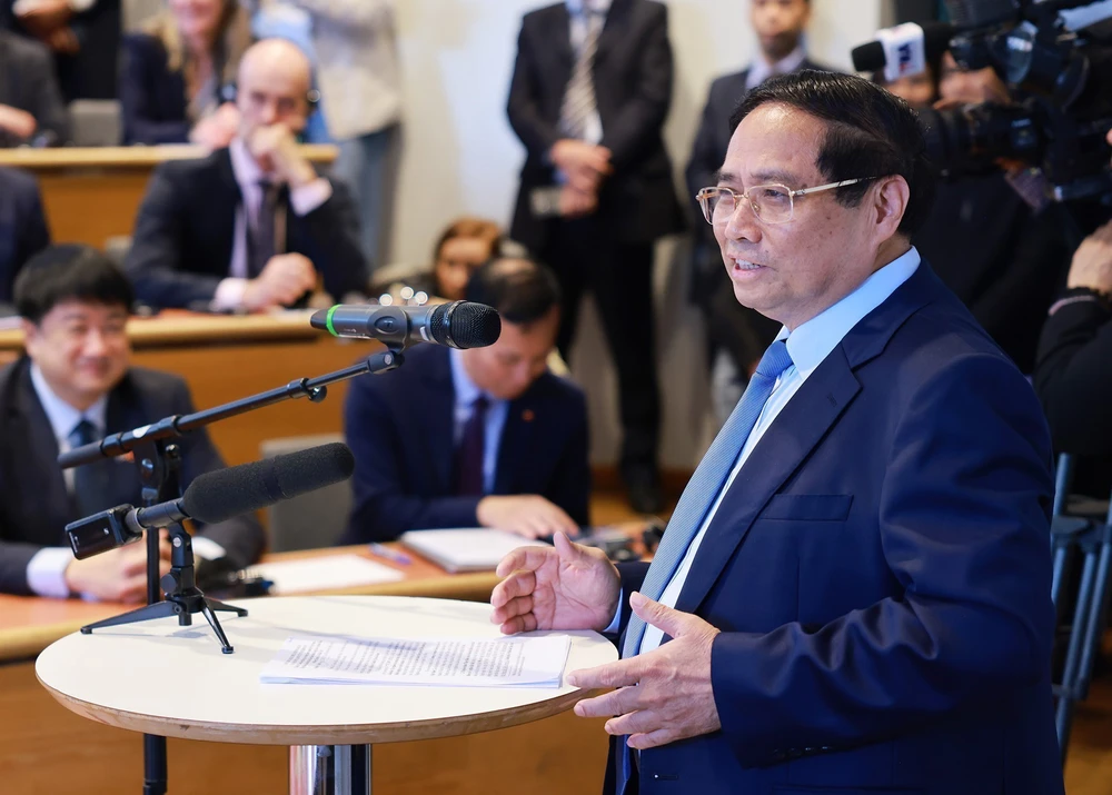Thủ tướng phát biểu về chính sách tại Đại học Kinh tế Stockholm - Ảnh 5.