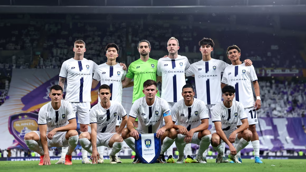 CLB nghiệp dư với công nhân kho hàng, nhân viên bán nước ngọt… đoạt vé dự FIFA Club World Cup như phim Hollywood - Ảnh 1.