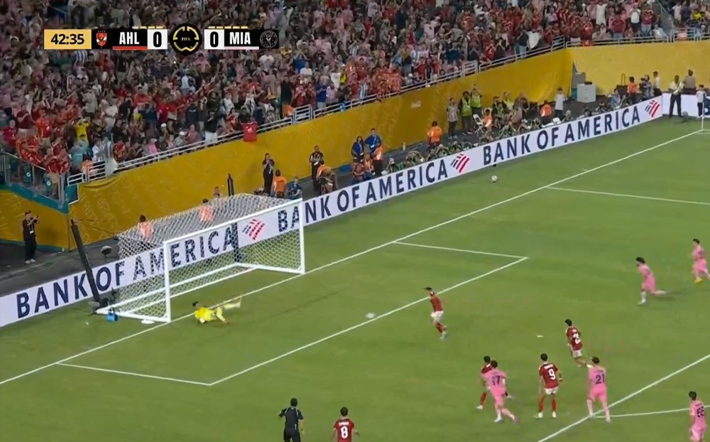 TRỰC TIẾP bóng đá Al Ahly vs Inter Miami (0-0, hiệp 1): Ustari cản phá phạt đền - Ảnh 3.