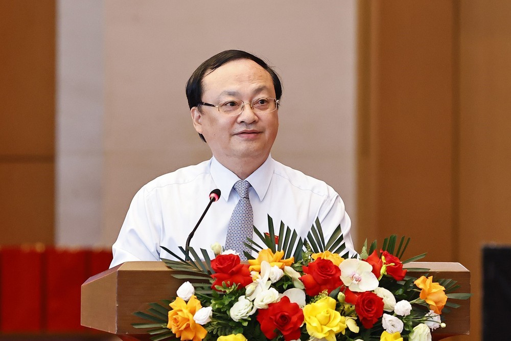 vnapotalchutichquochoitranthanhmangapmatcaccoquanbaochi8092914-17499739335851990814204.jpg