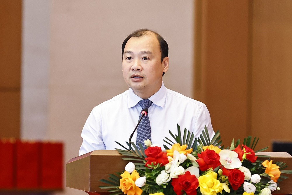 vnapotalchutichquochoitranthanhmangapmatcaccoquanbaochi8092918-1749973933942818521409.jpg
