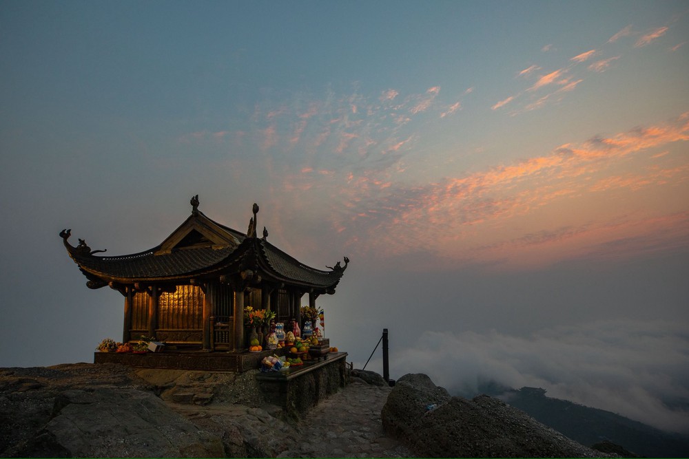 Quần thể Yên Tử - Vĩnh Nghiêm - Côn Sơn - Kiếp Bạc: Hành trình 13 năm vận động trở thành Di sản Thế giới - Ảnh 3. Quần thể Yên Tử - Vĩnh Nghiêm - Côn Sơn - Kiếp Bạc: Hành trình 13 năm vận động trở thành Di sản Thế giới - Ảnh 3.