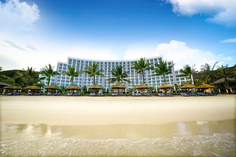 Gợi ý các khách sạn 5 sao đẳng cấp tại Nha Trang trên ứng dụng Traveloka - Ảnh 2.