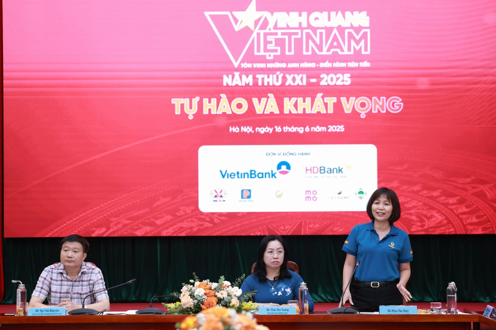 "Vinh quang Việt Nam": Vinh danh những khát vọng cống hiến không ngừng - Ảnh 3. "Vinh quang Việt Nam": Vinh danh những khát vọng cống hiến không ngừng - Ảnh 3.