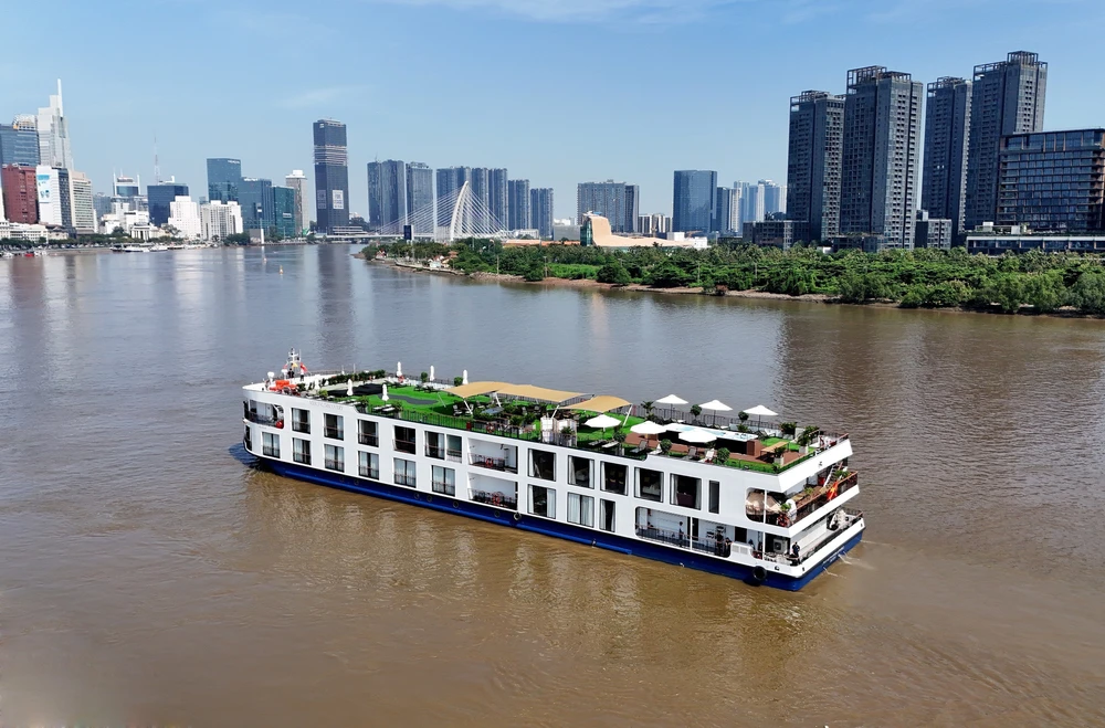 Ra mắt nhiều sản phẩm mới phục vụ du khách dịp Hè 2025 - Ảnh 2. Ra mắt nhiều sản phẩm mới phục vụ du khách dịp Hè 2025 - Ảnh 2.