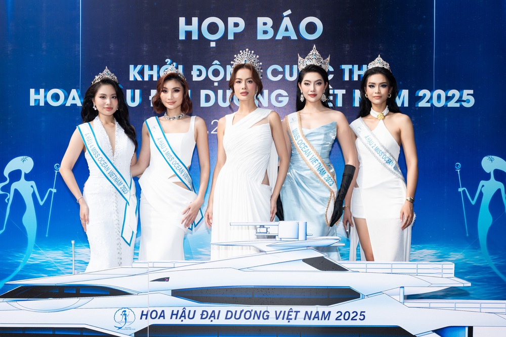 Ngân Anh, Thu Uyên rạng rỡ dự lễ khởi động Hoa hậu Đại dương Việt Nam 2025 - Ảnh 5. Ngân Anh, Thu Uyên rạng rỡ dự lễ khởi động Hoa hậu Đại dương Việt Nam 2025 - Ảnh 5.
