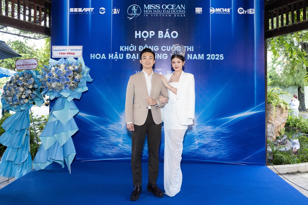 Ngân Anh, Thu Uyên rạng rỡ dự lễ khởi động Hoa hậu Đại dương Việt Nam 2025 - Ảnh 2. Ngân Anh, Thu Uyên rạng rỡ dự lễ khởi động Hoa hậu Đại dương Việt Nam 2025 - Ảnh 2.
