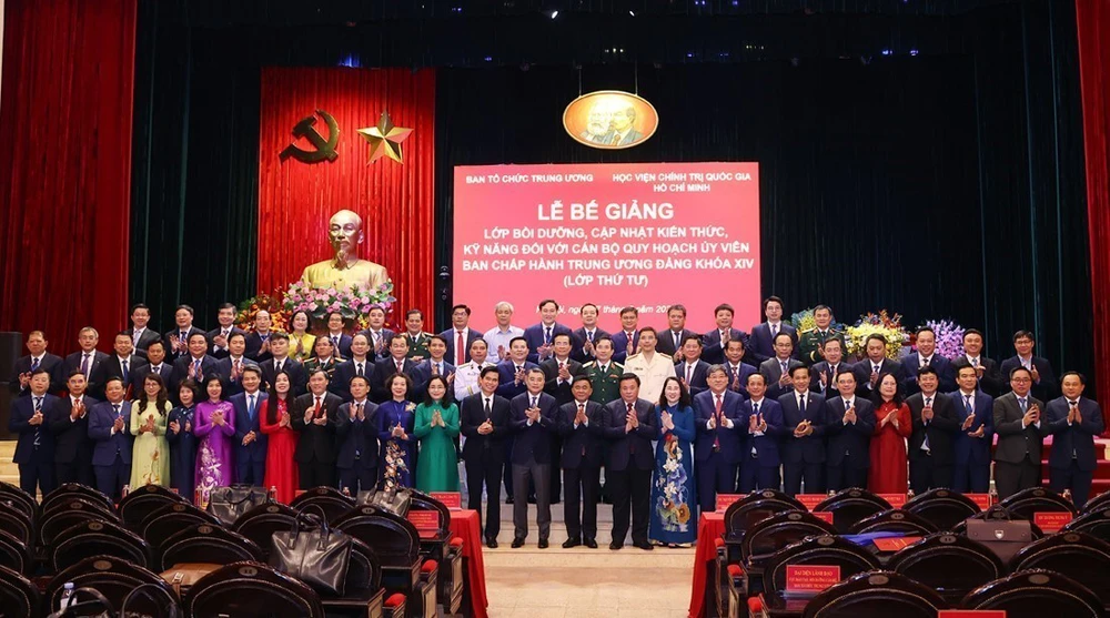 Tổng Bí thư Tô Lâm: Xây dựng đội ngũ cán bộ đủ năng lực đưa đất nước bước vào kỷ nguyên mới - Ảnh 4.
