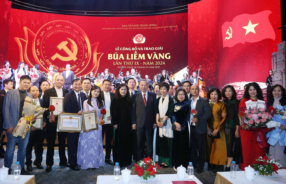 Khẳng định vai trò dẫn dắt, định hướng và bảo vệ những người làm báo - Ảnh 4.