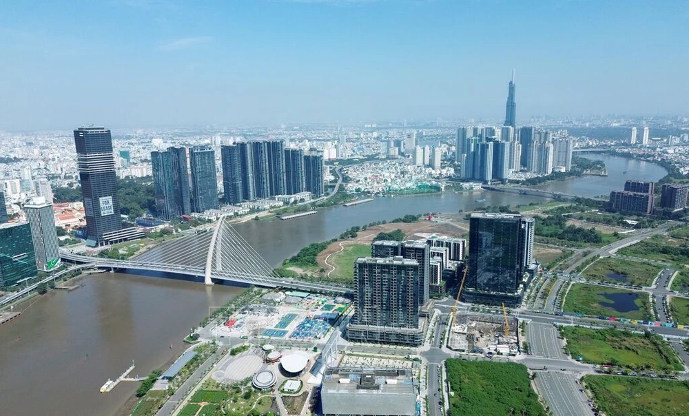 Phát biểu của Tổng Bí thư Tô Lâm tại buổi làm việc với Ban Thường vụ Thành ủy Thành phố Hồ Chí Minh, Ban Thường vụ Tỉnh ủy Bà Rịa - Vũng Tàu, Ban Thường vụ Tỉnh ủy Bình Dương - Ảnh 5. Phát biểu của Tổng Bí thư Tô Lâm tại buổi làm việc với Ban Thường vụ Thành ủy Thành phố Hồ Chí Minh, Ban Thường vụ Tỉnh ủy Bà Rịa - Vũng Tàu, Ban Thường vụ Tỉnh ủy Bình Dương - Ảnh 5.
