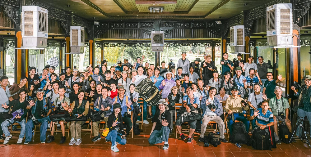 Hành trình nhiếp ảnh miền Trung: Khi đầm sen Trà Lý và văn hóa Chăm vào khung hình - Ảnh 6. Hành trình nhiếp ảnh miền Trung: Khi đầm sen Trà Lý và văn hóa Chăm vào khung hình - Ảnh 6.