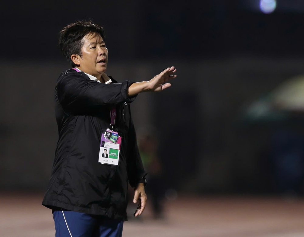 U19 nữ Việt Nam quyết tâm trở lại, HLV U19 nữ Thái Lan khen chủ nhà - Ảnh 2. U19 nữ Việt Nam quyết tâm trở lại, HLV U19 nữ Thái Lan khen chủ nhà - Ảnh 2.