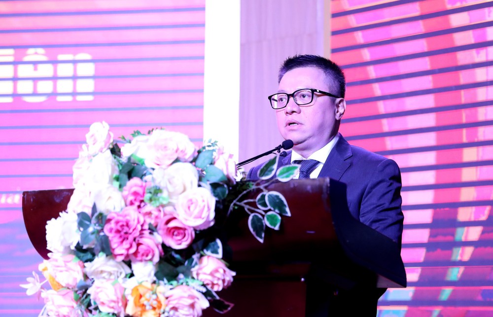 Mỗi cơ quan báo chí, nhà báo cần không ngừng đổi mới để tạo ra bản sắc riêng - Ảnh 1. Mỗi cơ quan báo chí, nhà báo cần không ngừng đổi mới để tạo ra bản sắc riêng - Ảnh 1.