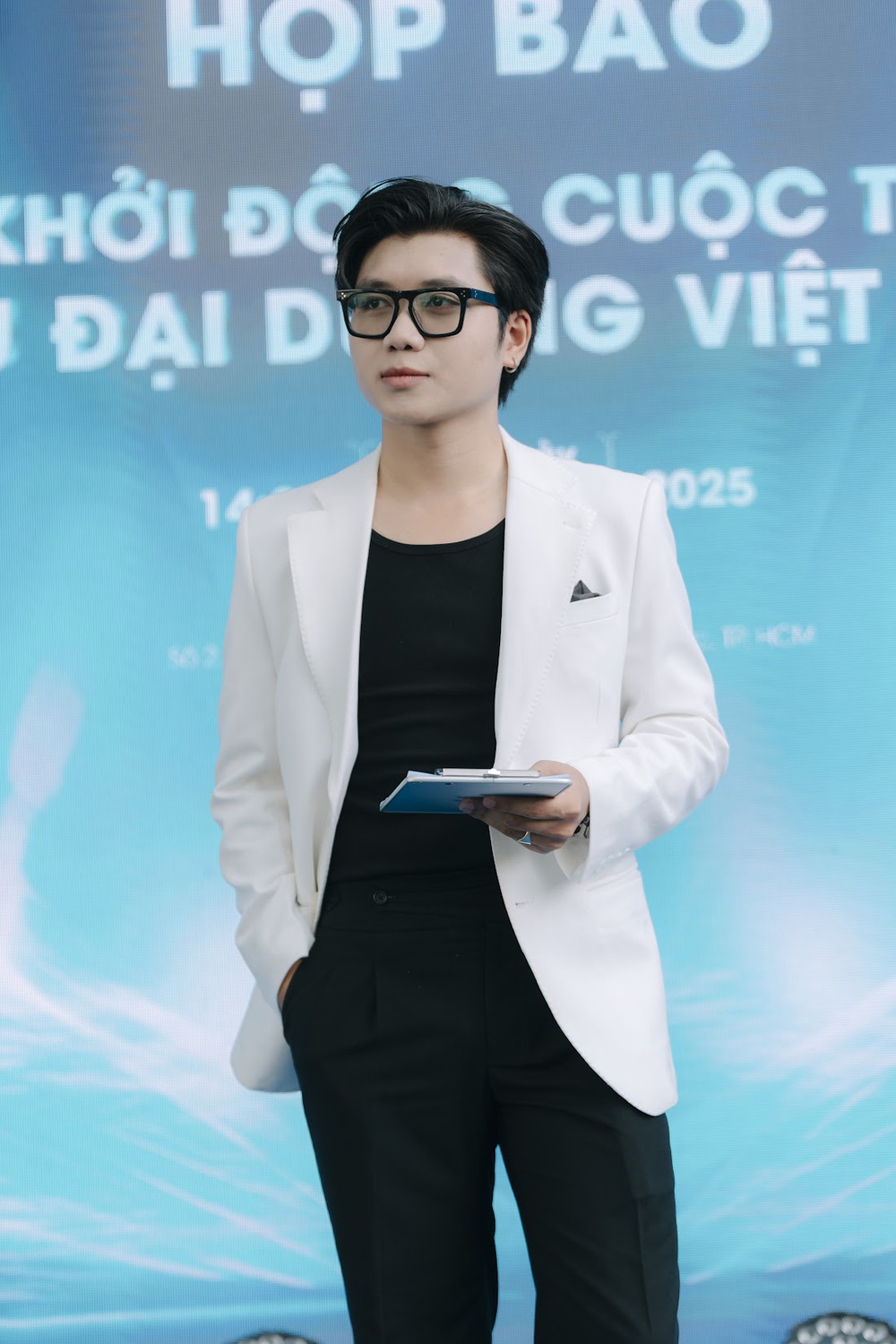MC Anh Tú – Người dẫn chương trình nổi bật tại các cuộc thi sắc đẹp - Ảnh 2.