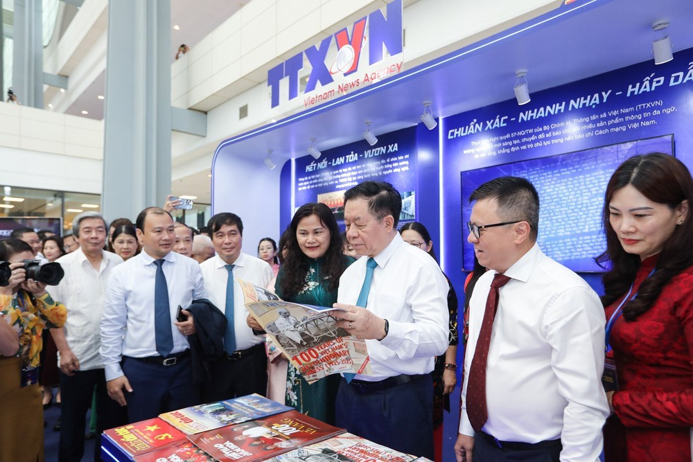 Khai mạc Hội báo toàn quốc năm 2025 - Ảnh 5. Khai mạc Hội báo toàn quốc năm 2025 - Ảnh 5.