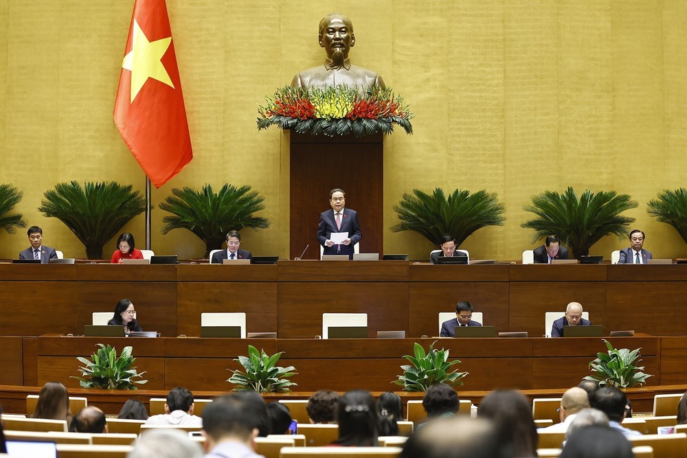Kỳ họp thứ 9, Quốc hội khóa XV: Phân cấp, phân quyền, đơn giản hóa thủ tục liên quan đến đầu tư, kinh doanh - Ảnh 1. Kỳ họp thứ 9, Quốc hội khóa XV: Phân cấp, phân quyền, đơn giản hóa thủ tục liên quan đến đầu tư, kinh doanh - Ảnh 1.