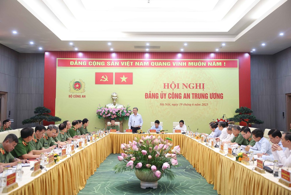 Tổng Bí thư Tô Lâm dự Hội nghị Đảng ủy Công an Trung ương - Ảnh 1.