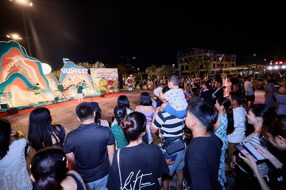 &quot;Kỳ tích&quot; du lịch Cát Bà: Show diễn 2 kỷ lục thế giới và hệ sinh thái du lịch chưa từng có - Ảnh 7.