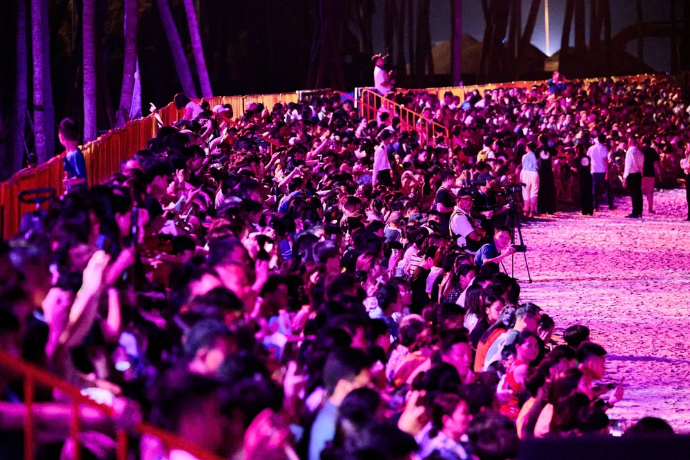 &quot;Kỳ tích&quot; du lịch Cát Bà: Show diễn 2 kỷ lục thế giới và hệ sinh thái du lịch chưa từng có - Ảnh 6.