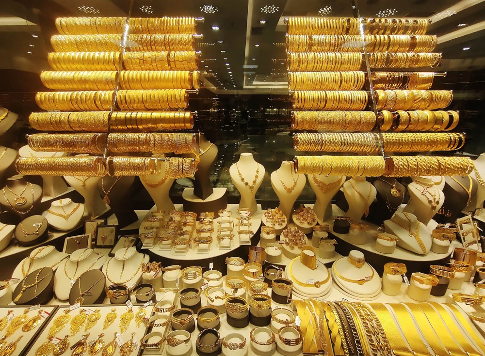 Giá vàng tăng trở lại do nhu cầu giữ an toàn tài sản - Ảnh 1.