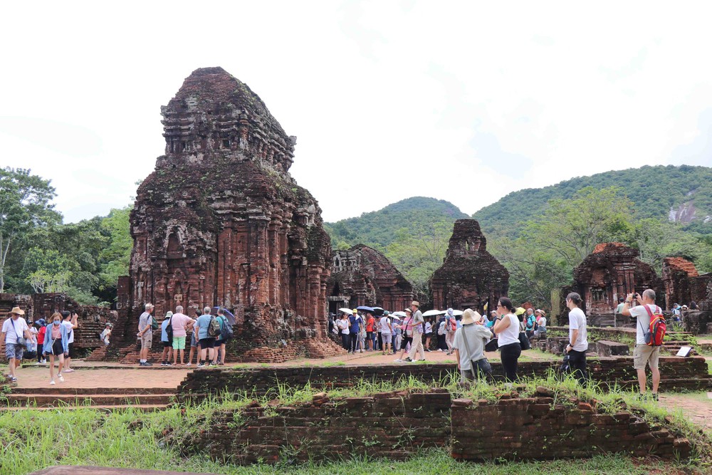 Mô hình quản lý nào cho di sản Mỹ Sơn và Hội An? - Ảnh 4. Mô hình quản lý nào cho di sản Mỹ Sơn và Hội An? - Ảnh 4.