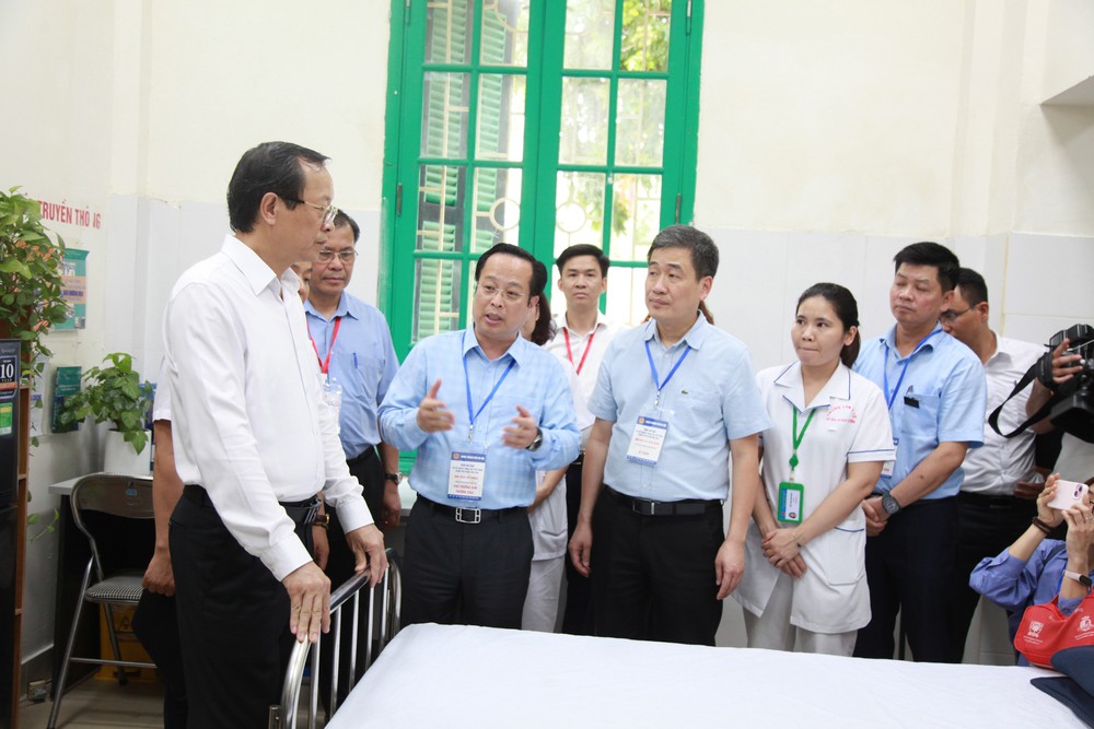 Kỳ thi tốt nghiệp THPT năm 2025: Hà Nội chuẩn bị nghiêm túc, chu đáo, kỹ lưỡng ở tất cả các khâu - Ảnh 4.