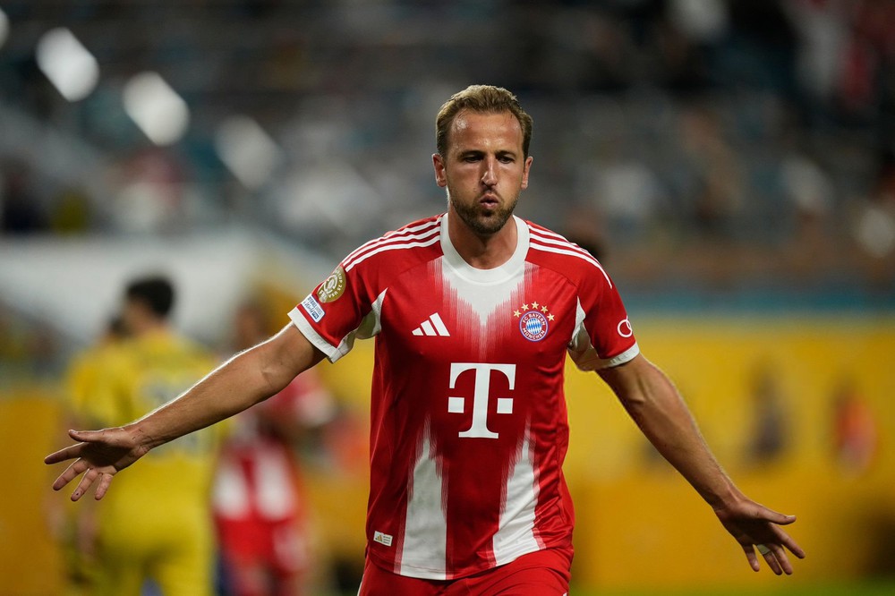 Harry Kane ghi bàn, Bayern thắng trận thứ 2 và đoạt vé đi tiếp ở FIFA Club World Cup - Ảnh 1. Harry Kane ghi bàn, Bayern thắng trận thứ 2 và đoạt vé đi tiếp ở FIFA Club World Cup - Ảnh 1.