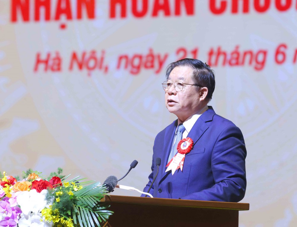Lễ kỷ niệm 100 năm ngày Báo chí cách mạng Việt Nam - Ảnh 3. Lễ kỷ niệm 100 năm ngày Báo chí cách mạng Việt Nam - Ảnh 3.