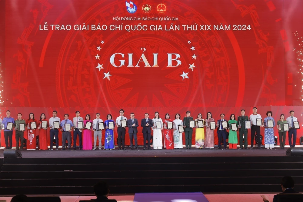 vnapotalletraogiaibaochiquocgialanthu19-nam20248105703-1750518592154199661453.jpeg