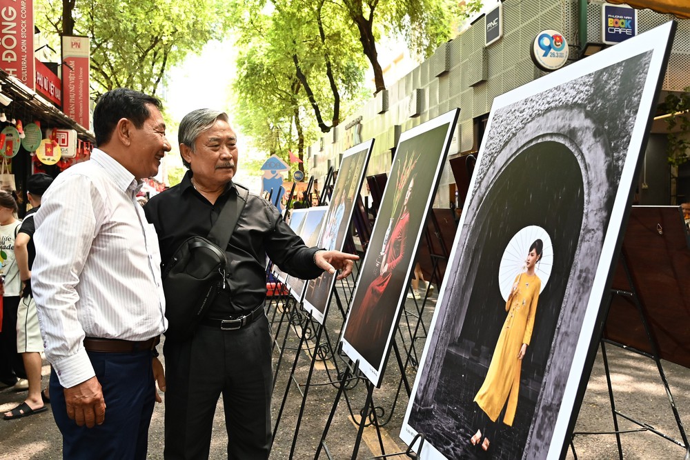 Ngày hội Văn hóa Áo dài Thành phố Hồ Chí Minh: Kết nối di sản với hiện đại - Ảnh 2.