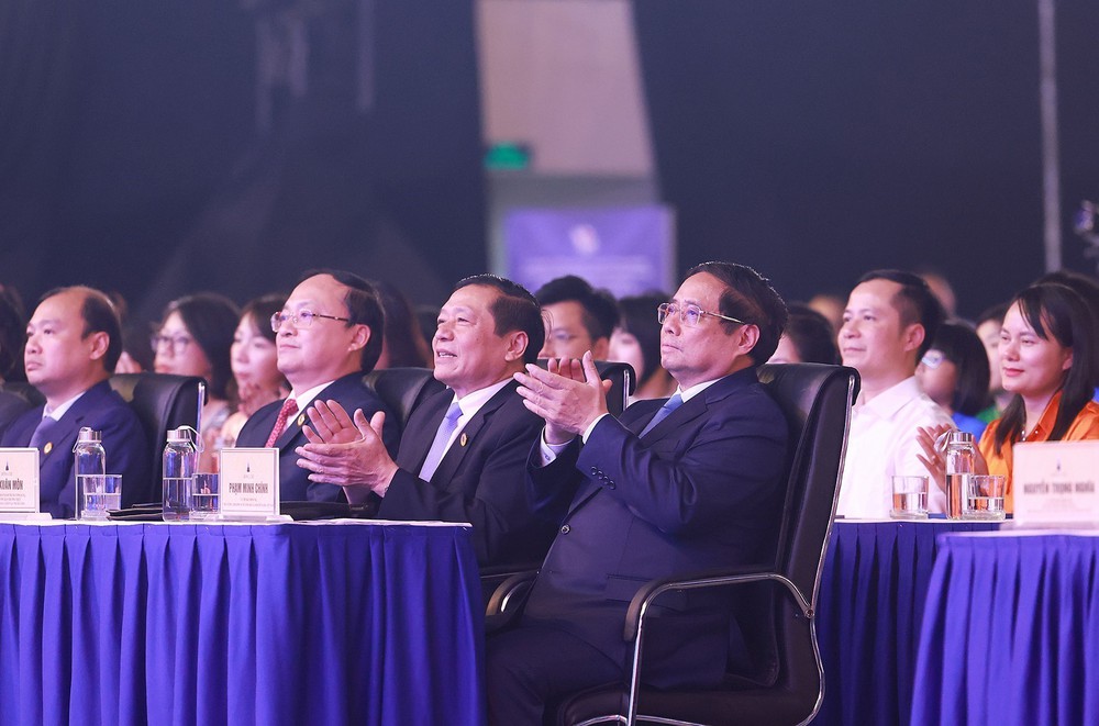 Thủ tướng Phạm Minh Chính: Báo chí Cách mạng phải luôn là tiếng nói trung thực, khách quan, phản ánh đa chiều, toàn diện - Ảnh 1. Thủ tướng Phạm Minh Chính: Báo chí Cách mạng phải luôn là tiếng nói trung thực, khách quan, phản ánh đa chiều, toàn diện - Ảnh 1.