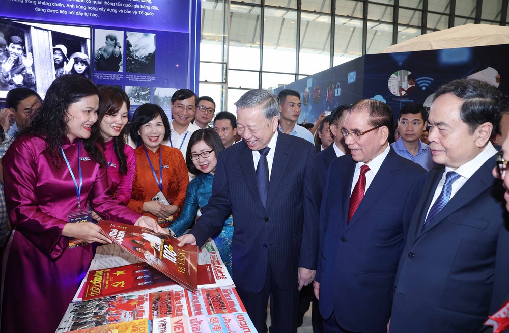 Tổng Bí thư dự Lễ kỷ niệm 100 năm Ngày Báo chí cách mạng Việt Nam - Ảnh 1.