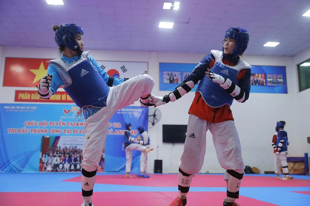 Đội tuyển đối kháng Taekwondo quốc gia quyết tâm chinh phục SEA Games 33 - Ảnh 1. Đội tuyển đối kháng Taekwondo quốc gia quyết tâm chinh phục SEA Games 33 - Ảnh 1.