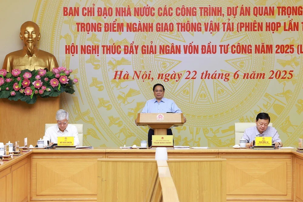 Thủ tướng Phạm Minh Chính chủ trì Hội nghị trực tuyến toàn quốc thúc đẩy thực hiện 3 chương trình quan trọng - Ảnh 2. Thủ tướng Phạm Minh Chính chủ trì Hội nghị trực tuyến toàn quốc thúc đẩy thực hiện 3 chương trình quan trọng - Ảnh 2.