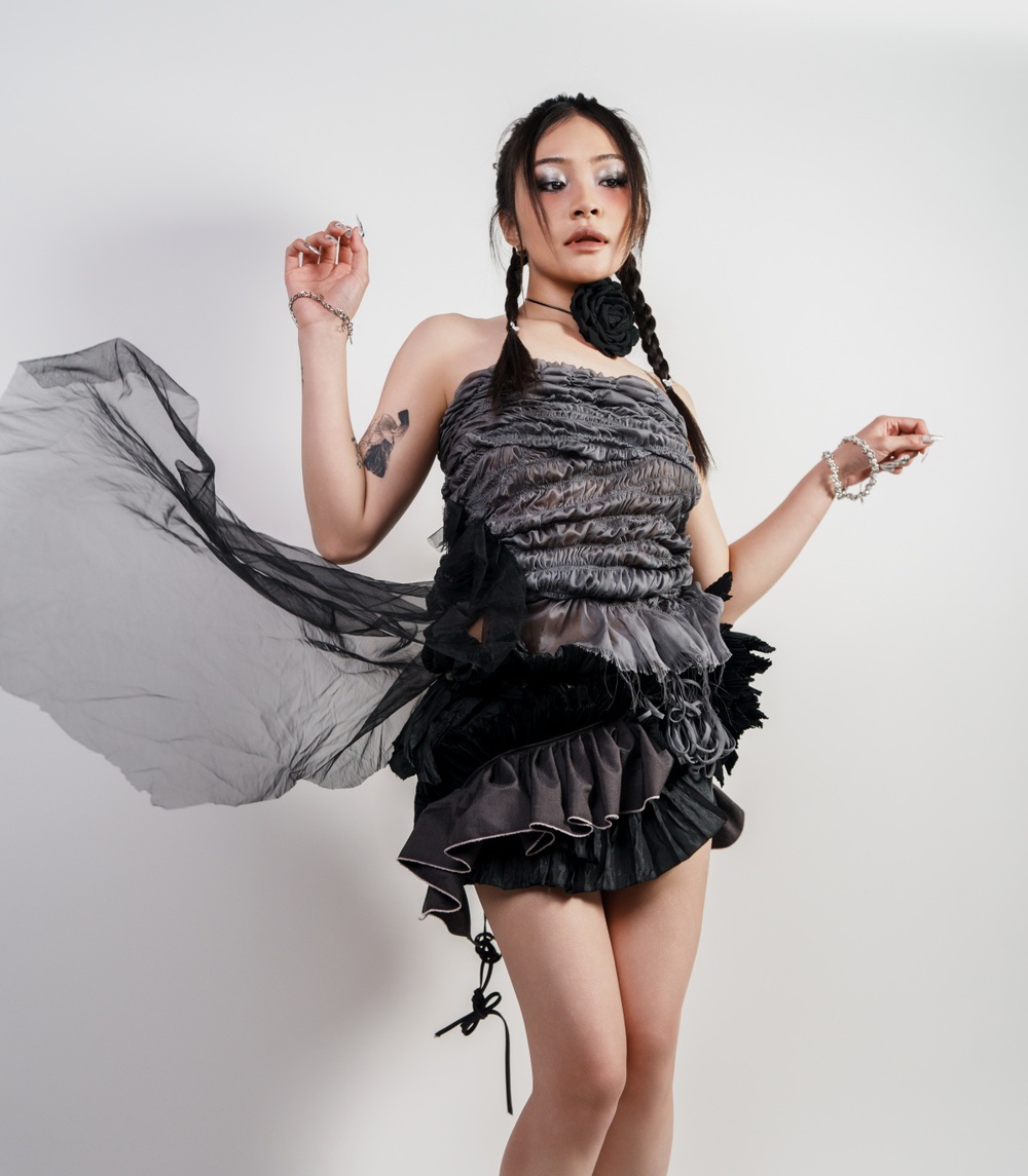Nữ tân binh WNDY ra mắt EP &quot;444&quot;: &quot;Cộng 1 máy làm nhạc R&B siêu cuốn&quot;  - Ảnh 2.