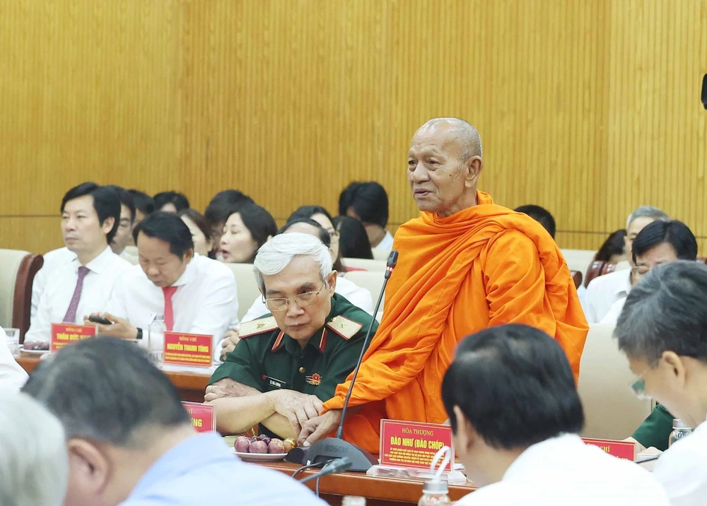 Tổng Bí thư Tô Lâm trao Quyết định về tổ chức Cơ quan Ủy ban Trung ương Mặt trận Tổ quốc Việt Nam - Ảnh 8.