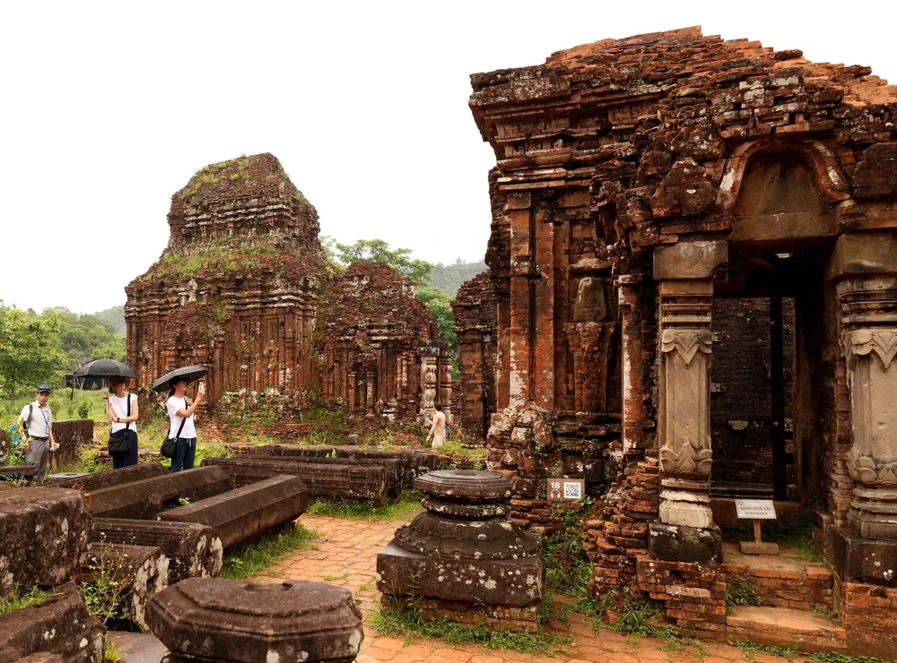Mỹ Sơn - Tiếng vọng từ Vương quốc cổ trên đất di sản - Ảnh 4. Mỹ Sơn - Tiếng vọng từ Vương quốc cổ trên đất di sản - Ảnh 4.