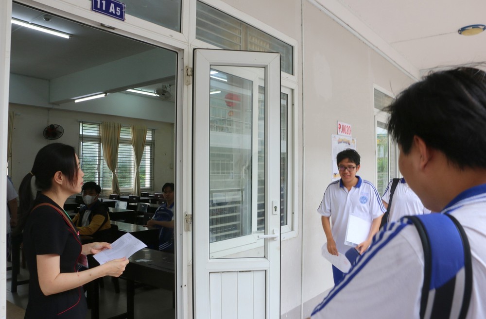Những trường hợp thí sinh bị đình chỉ thi tốt nghiệp Trung học phổ thông - Ảnh 3.