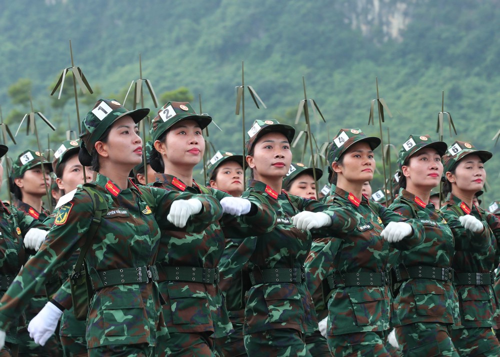 Hơn 7.000 cán bộ, chiến sĩ lần đầu hợp luyện diễu binh, diễu hành chuẩn bị cho A80 - Ảnh 5.