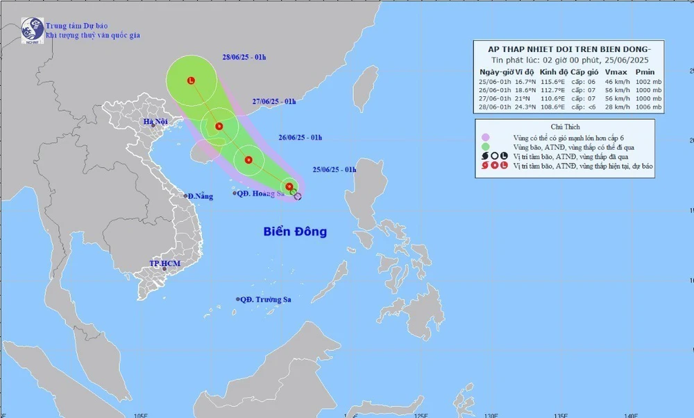 Áp thấp nhiệt đới gây gió giật mạnh, sóng cao trên khu vực Bắc Biển Đông - Ảnh 1.
