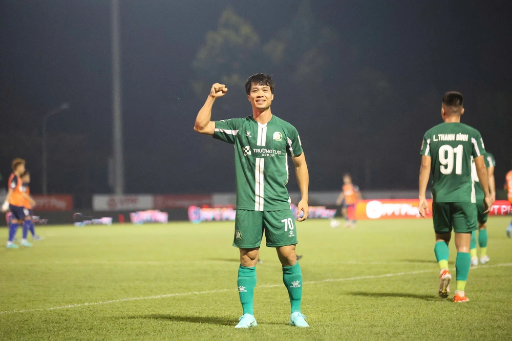 Play-off giành suất V-League, SHB Đà Nẵng – Trường Tươi Bình Phước (18h00 sân Thống Nhất ngày 27/6): “Vận mệnh” trong tay Công Phượng - Ảnh 1.
