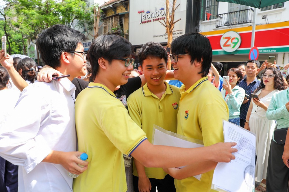 Kỳ thi tốt nghiệp THPT 2025: Để đạt thang điểm 9 môn Ngữ văn là rất khó - Ảnh 4.