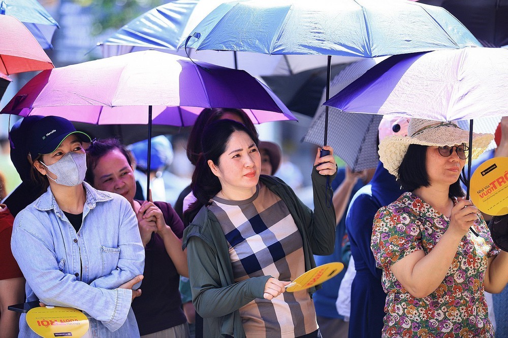 Kỳ thi tốt nghiệp THPT 2025: Để đạt thang điểm 9 môn Ngữ văn là rất khó - Ảnh 1.