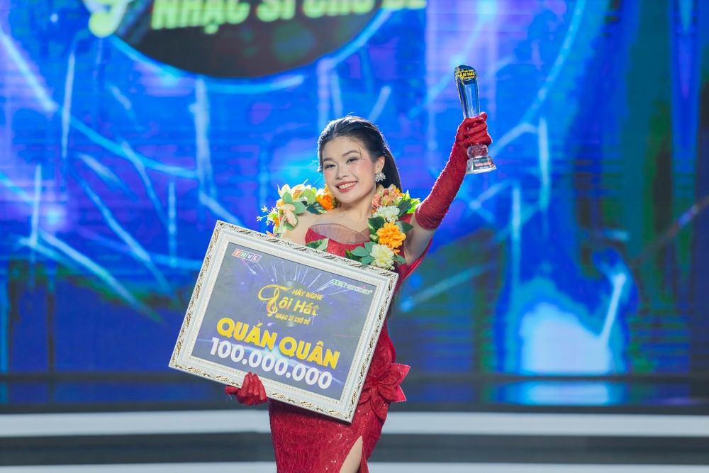 Trân Oanh lên ngôi quán quân Hãy Nghe Tôi Hát 2025 - Ảnh 1.